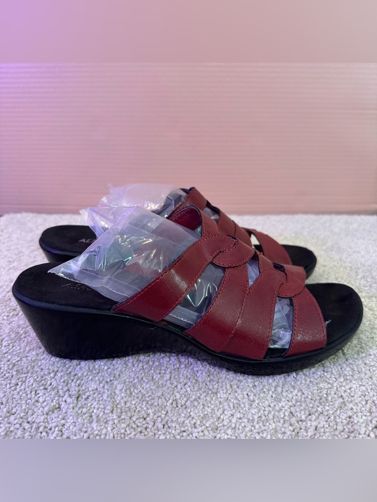 AEROSOLES Shoes - Women's Red Wedge Sandals‎
